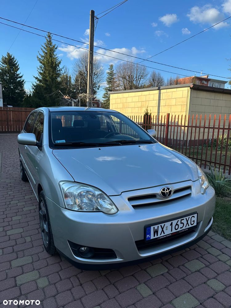 Toyota Corolla 1.6 VVT-i Automatik Sol - 2