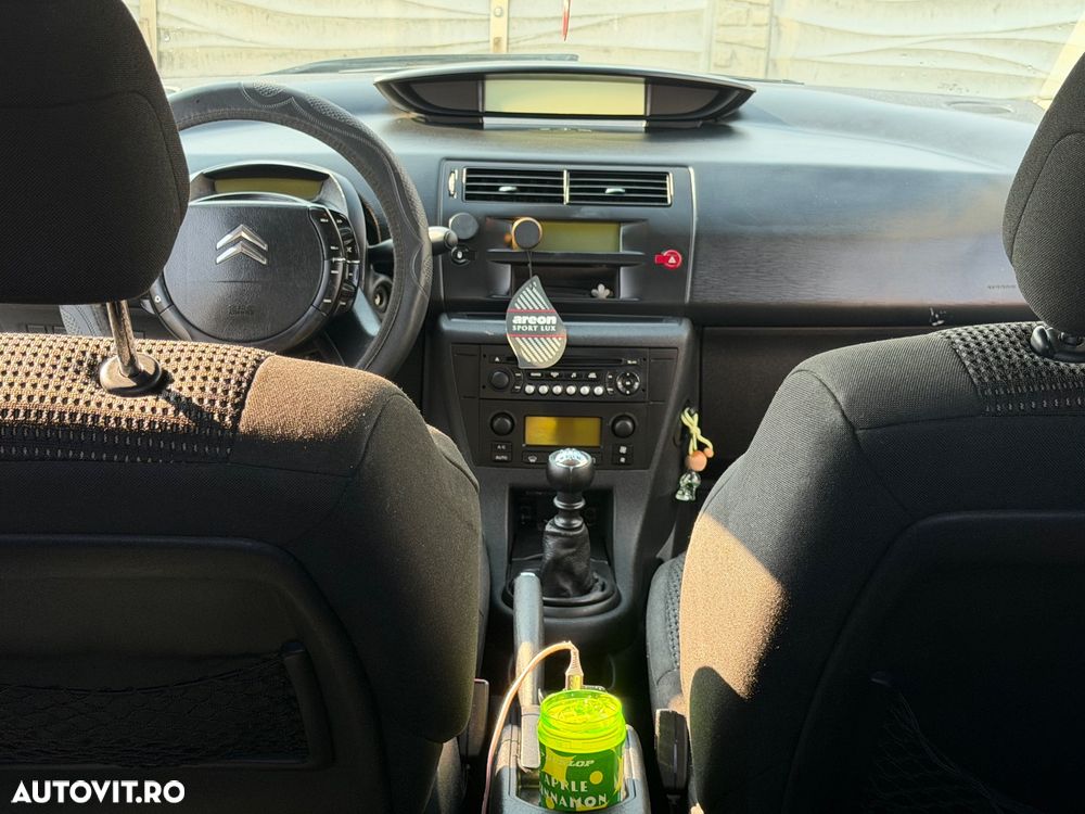 Citroën C4 2.0 HDi 16V VTR PACK - 11