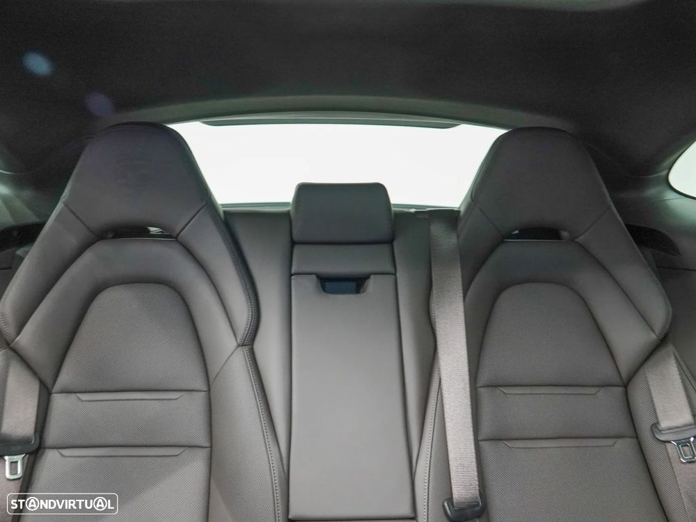 Porsche Panamera 4 E-Hybrid Platinum Edition com PDLS - 43
