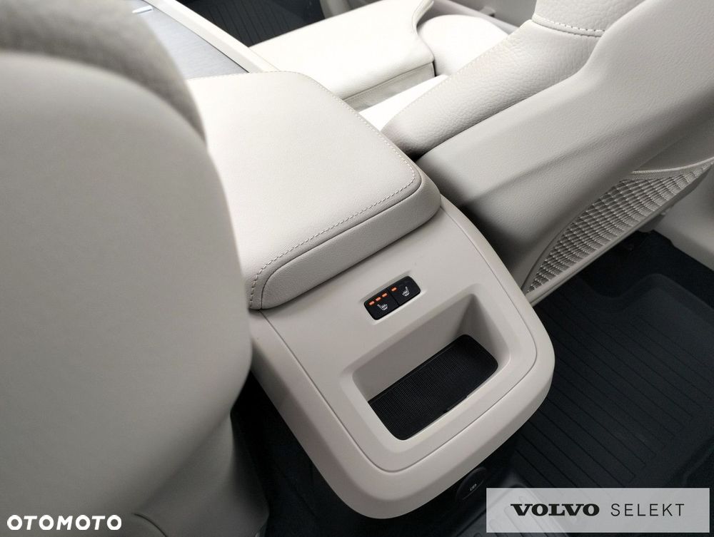 Volvo XC 60 - 26