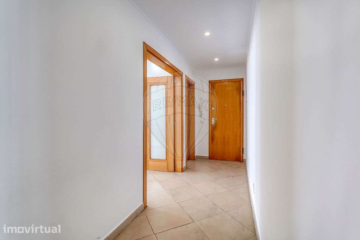 Apartamento T2 para arrendamento - Grande imagem: 3/14