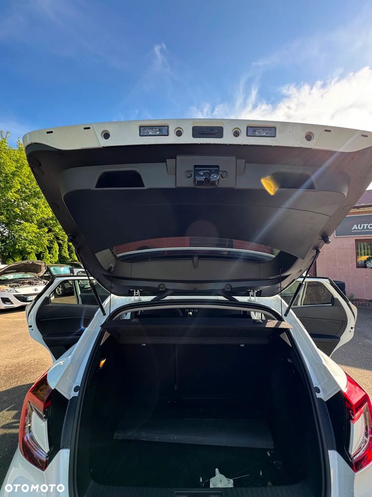 Renault Captur - 16