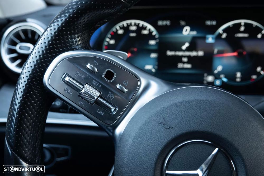 Mercedes-Benz CLS 220 d AMG Line - 32