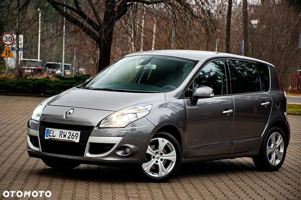 Renault Scenic 2.0 16V Privilege CVT - 3