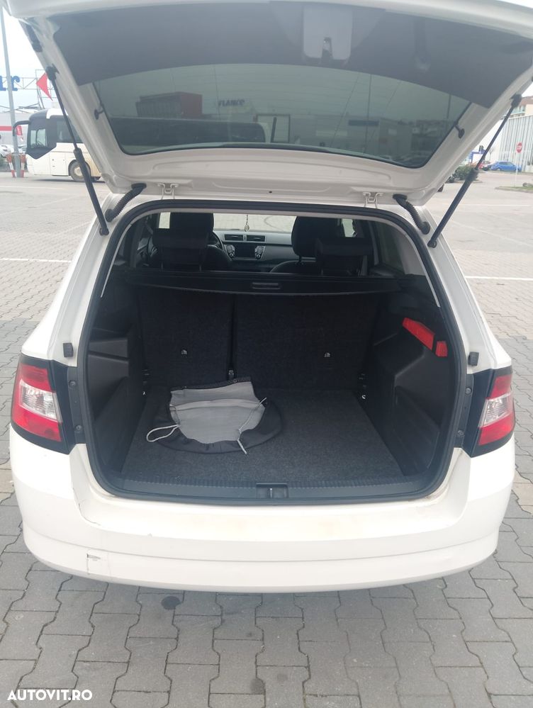 Skoda Fabia 1.2 TSI Ambition - 9