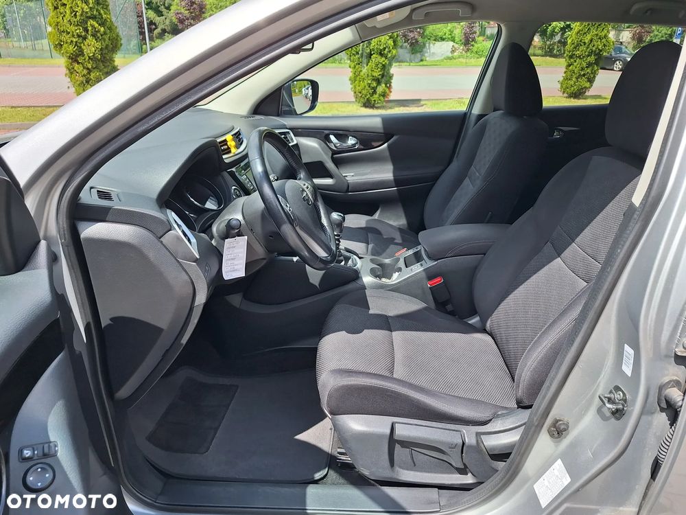 Nissan Qashqai 1.6 DCi 4x4 Tekna EU6 - 16