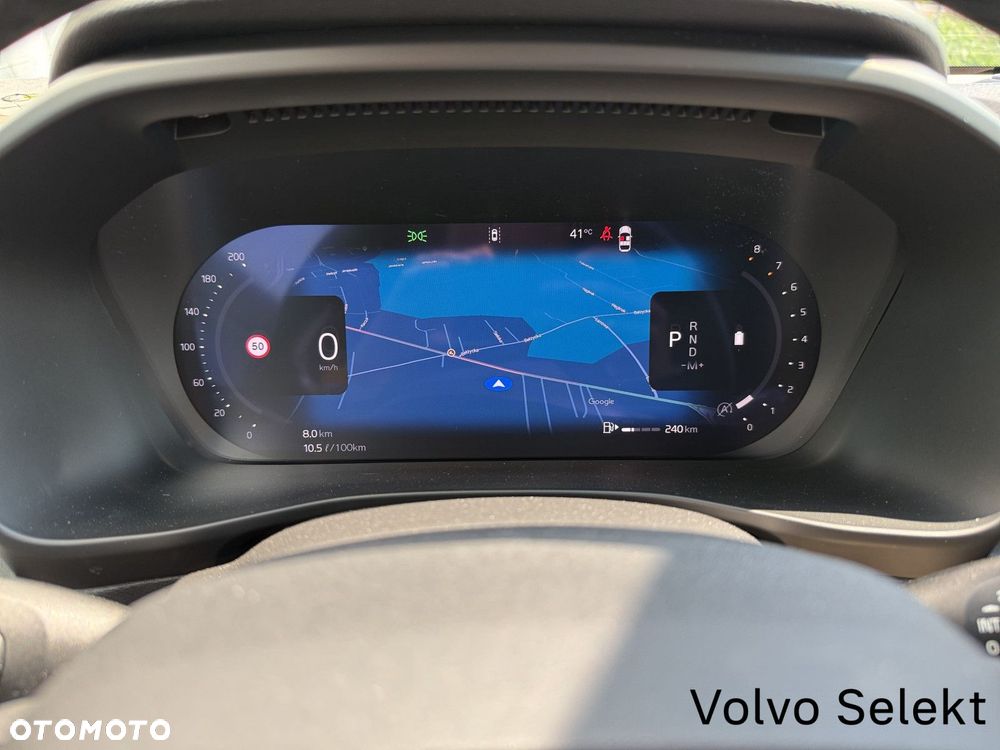 Volvo XC 40 B3 B DKG Core - 14