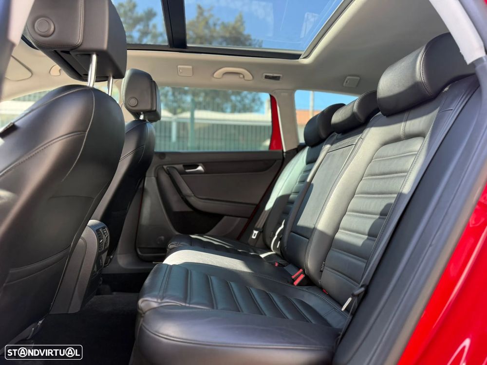 VW Passat Variant 2.0 TSI DSG R-Line - 10