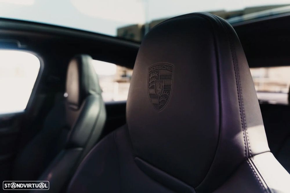 Porsche Cayenne Coupé E-Hybrid Platinum Edition - 16