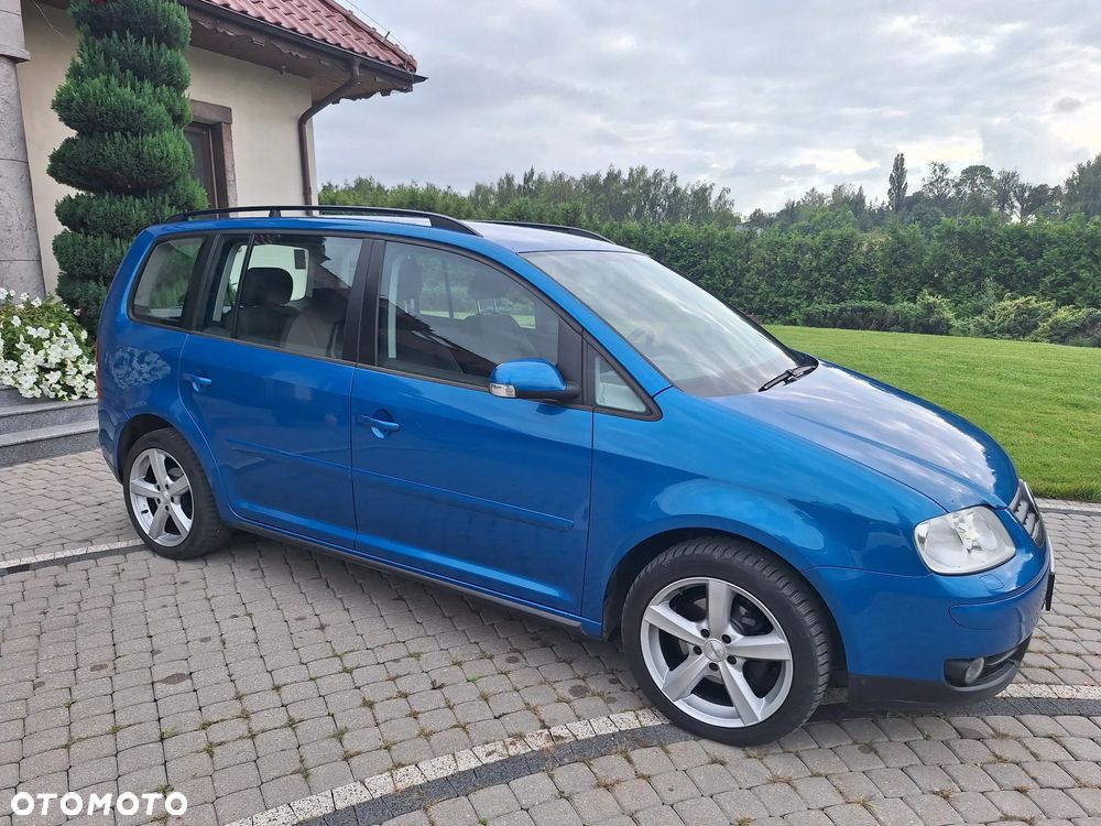 Volkswagen Touran 2.0 TDI DPF Goal - 1
