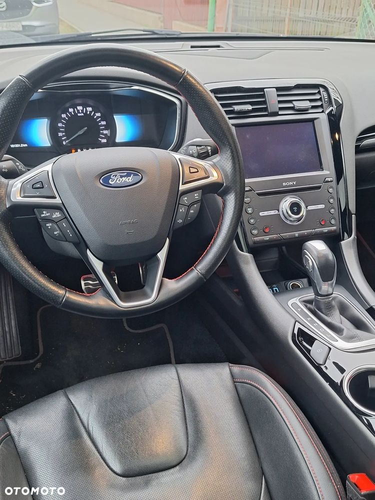 Ford Mondeo 2.0 Hybrid ST-Line Plus - 14