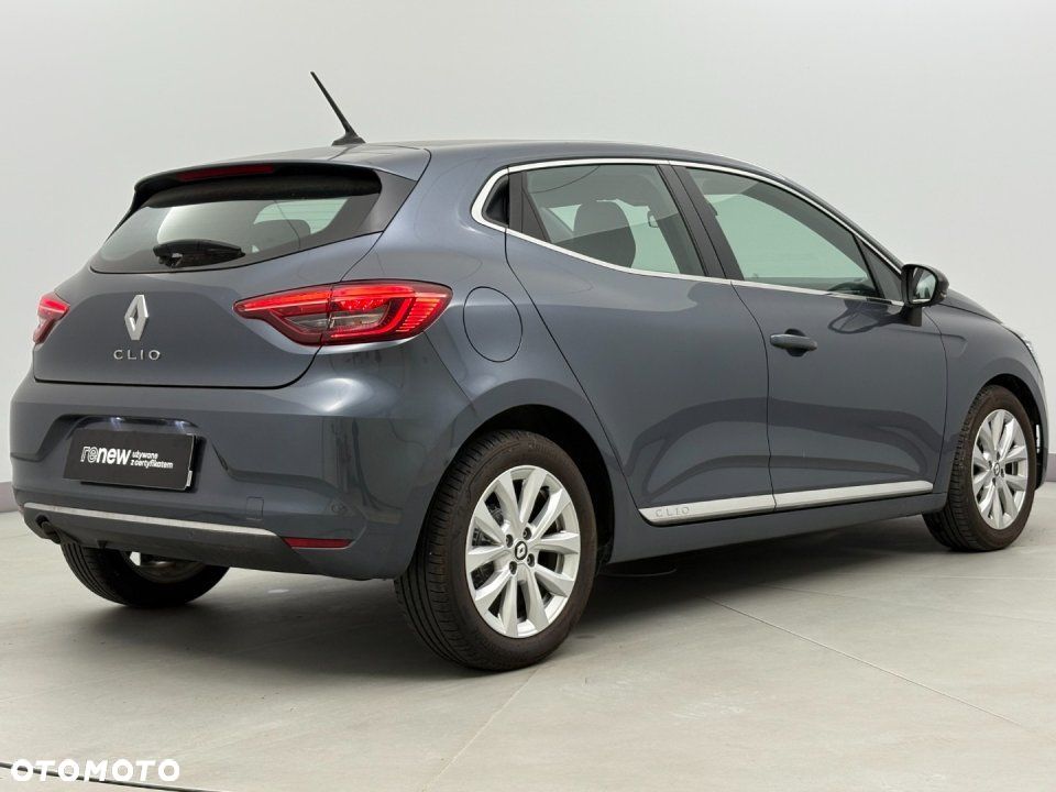 Renault Clio - 5