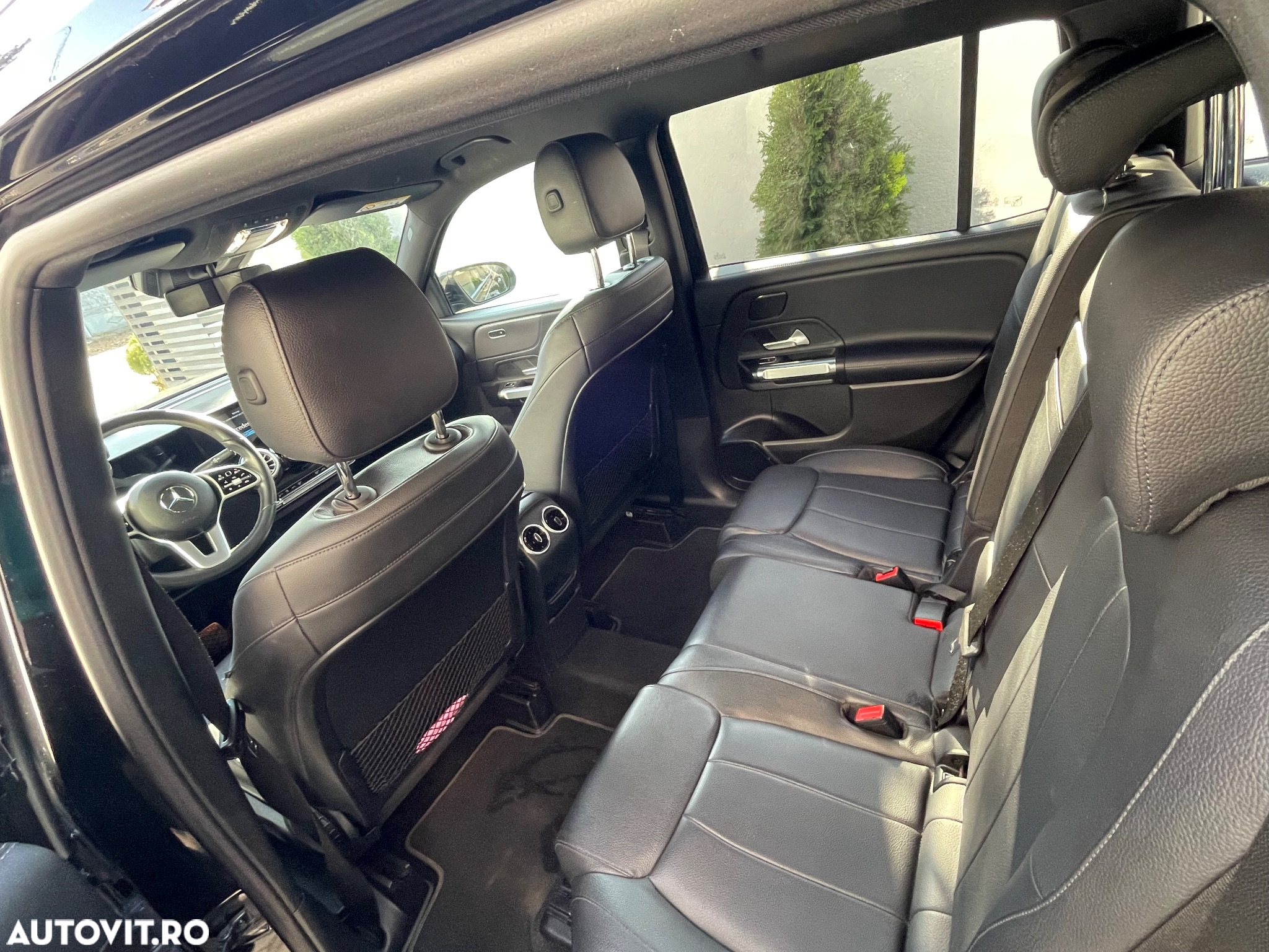Mercedes-Benz GLB 200 d 4MATIC Aut. - 12
