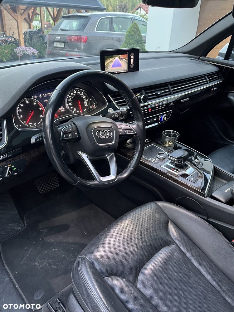 Audi Q7 - 7