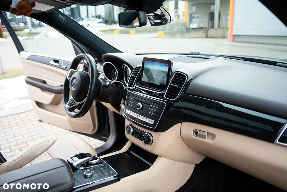 Mercedes-Benz GLE 450 AMG 4-Matic - 30