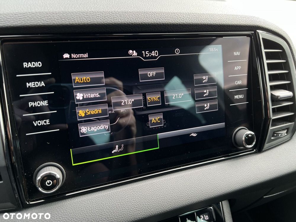 Skoda Karoq 2.0 TSI 4x4 Sportline DSG - 22