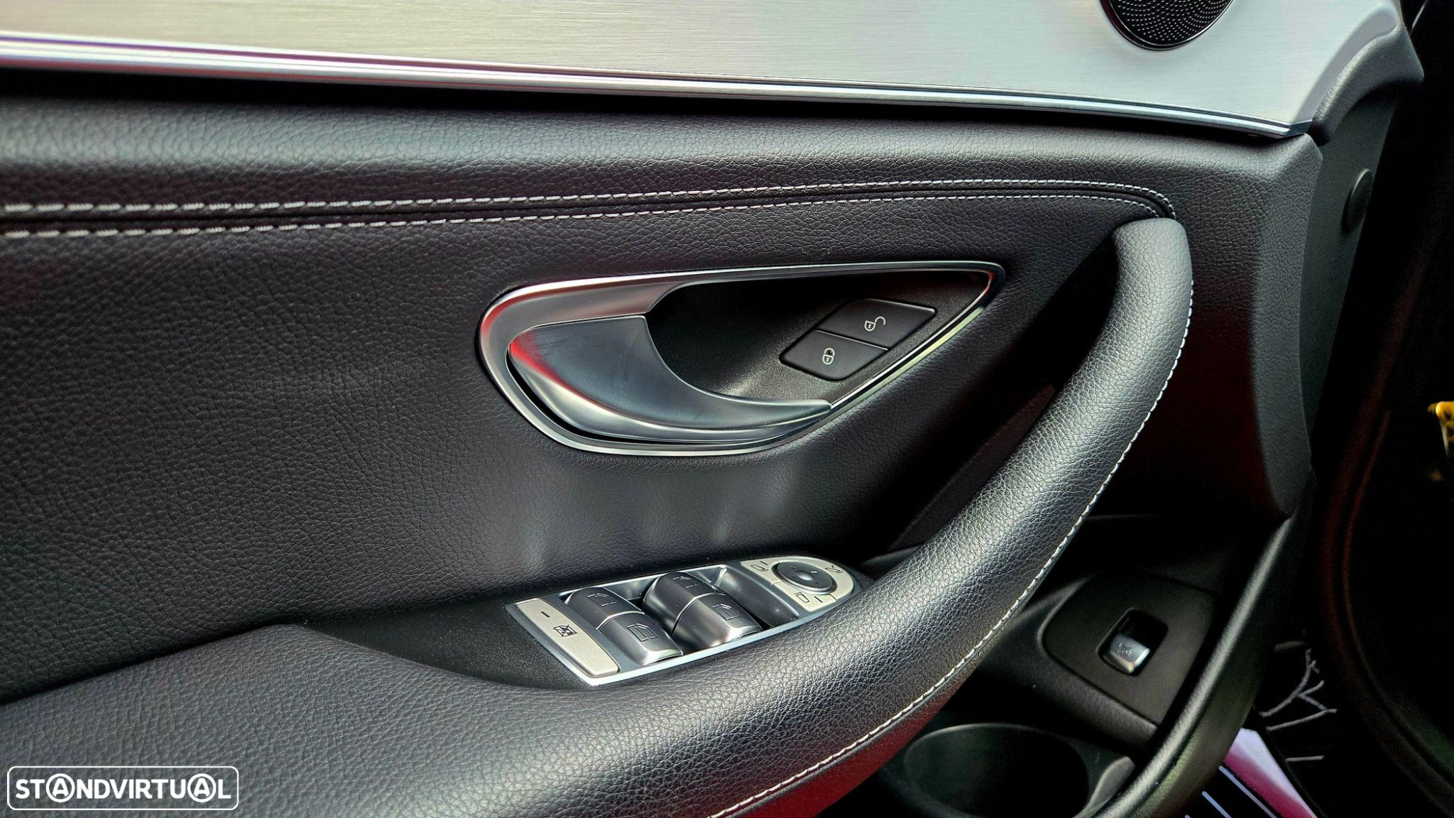 Mercedes-Benz E 300 de AMG Line 4Matic - 10