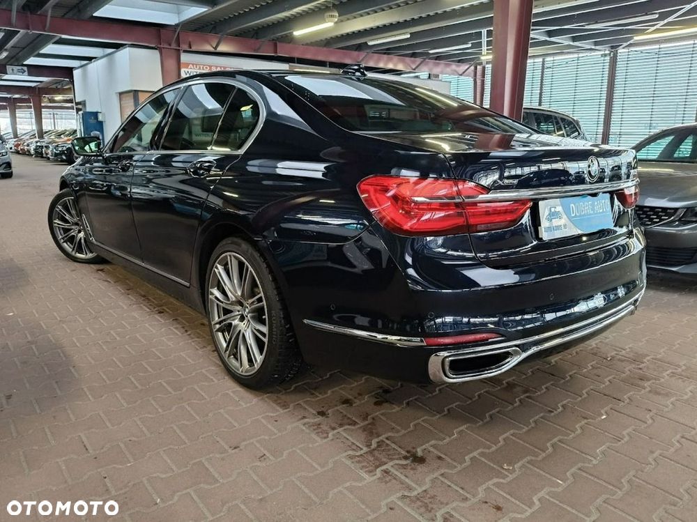 BMW Seria 7 - 5