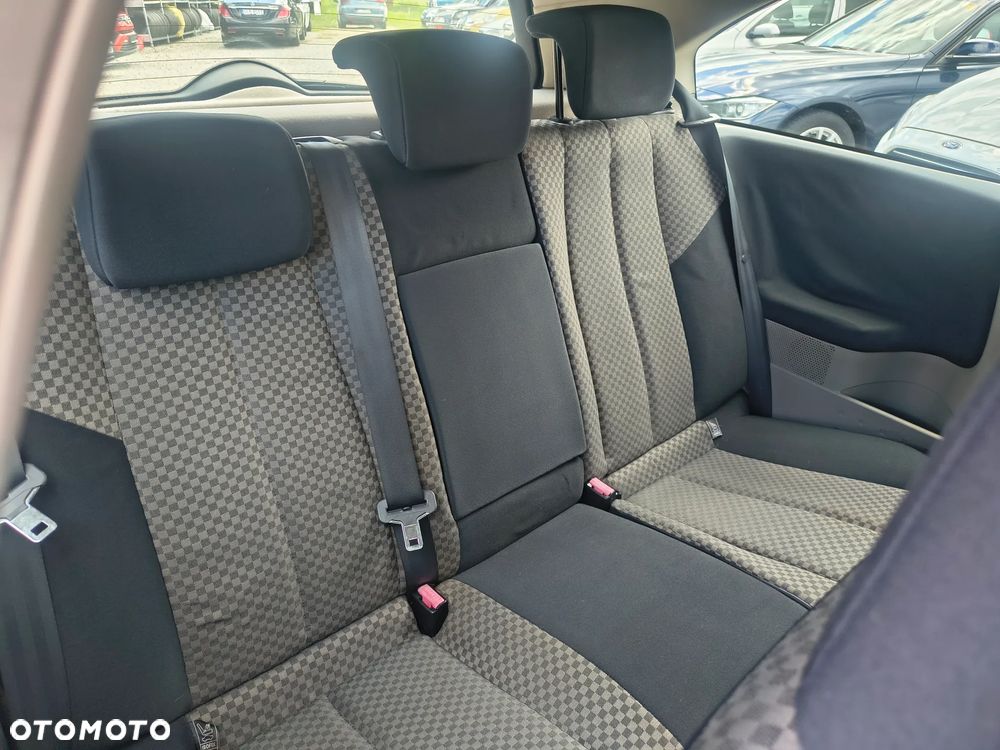 Renault Megane 1.6 Authentique - 15