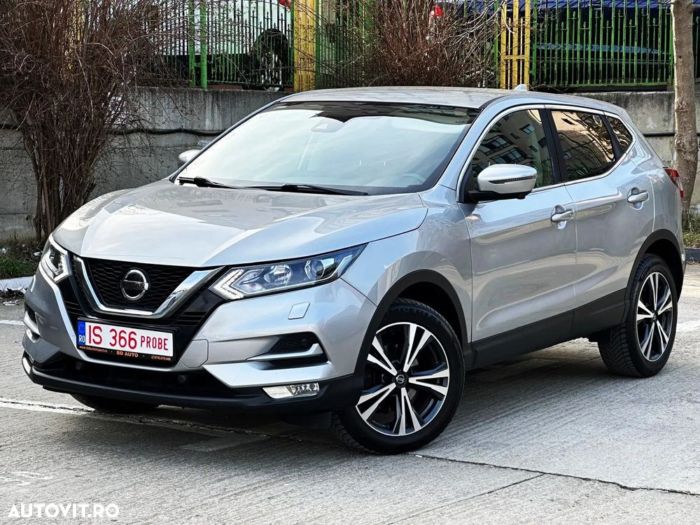 Nissan Qashqai 1.3 DIG-T N-CONNECTA - 1
