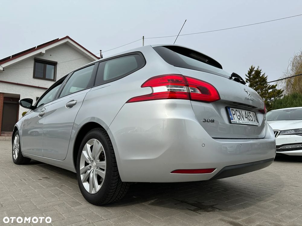 Peugeot 308 - 30