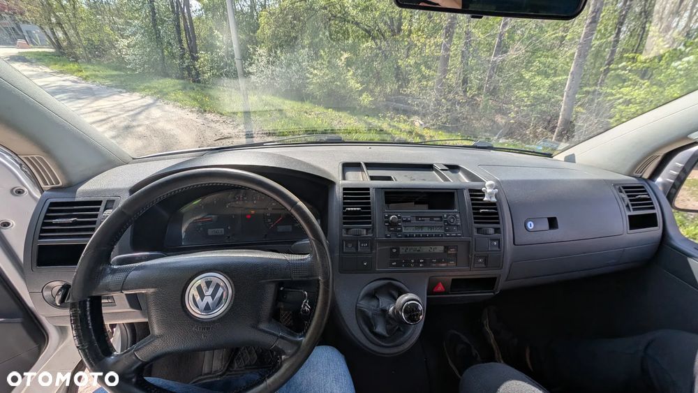 Volkswagen Caravelle L2 - 12