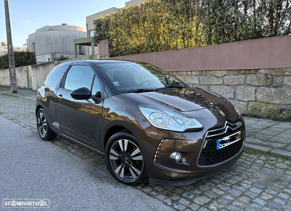 Citroën DS3 1.6 e-HDi So Chic - 18