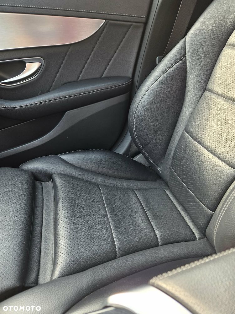 Mercedes-Benz Klasa C 200 4-Matic 7G-TRONIC - 13