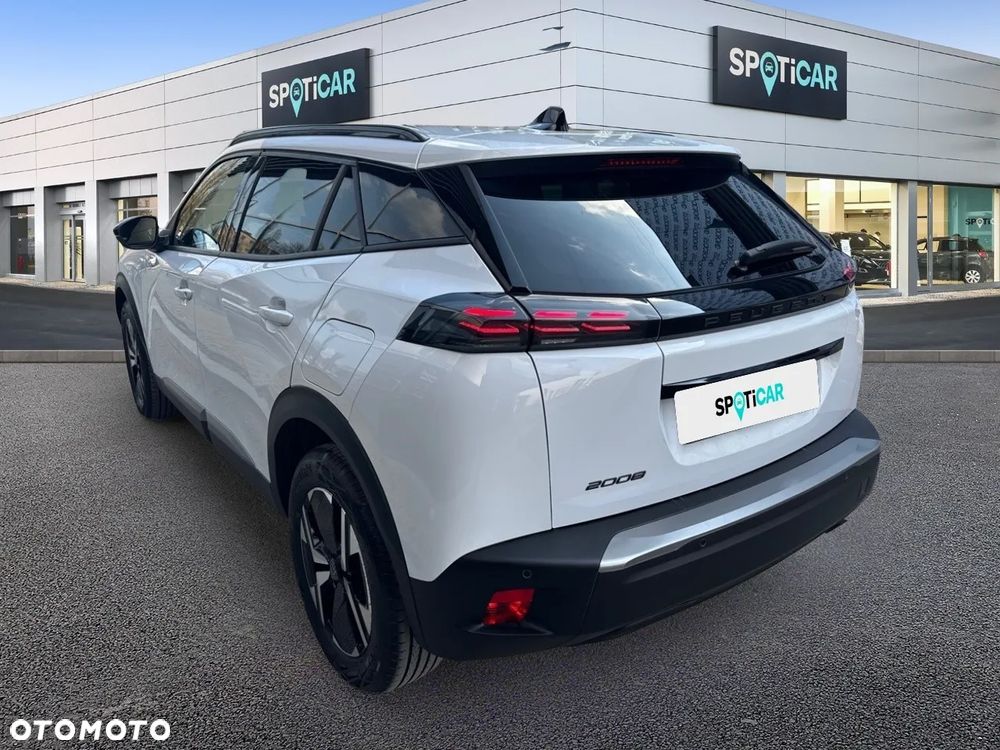 Peugeot 2008 PureTech 100 Allure S&S BVM6 - 7