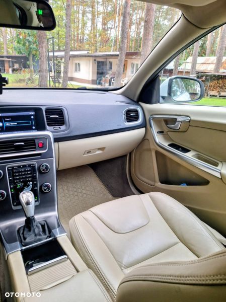 Volvo S60 2.5 T5 AWD - 11
