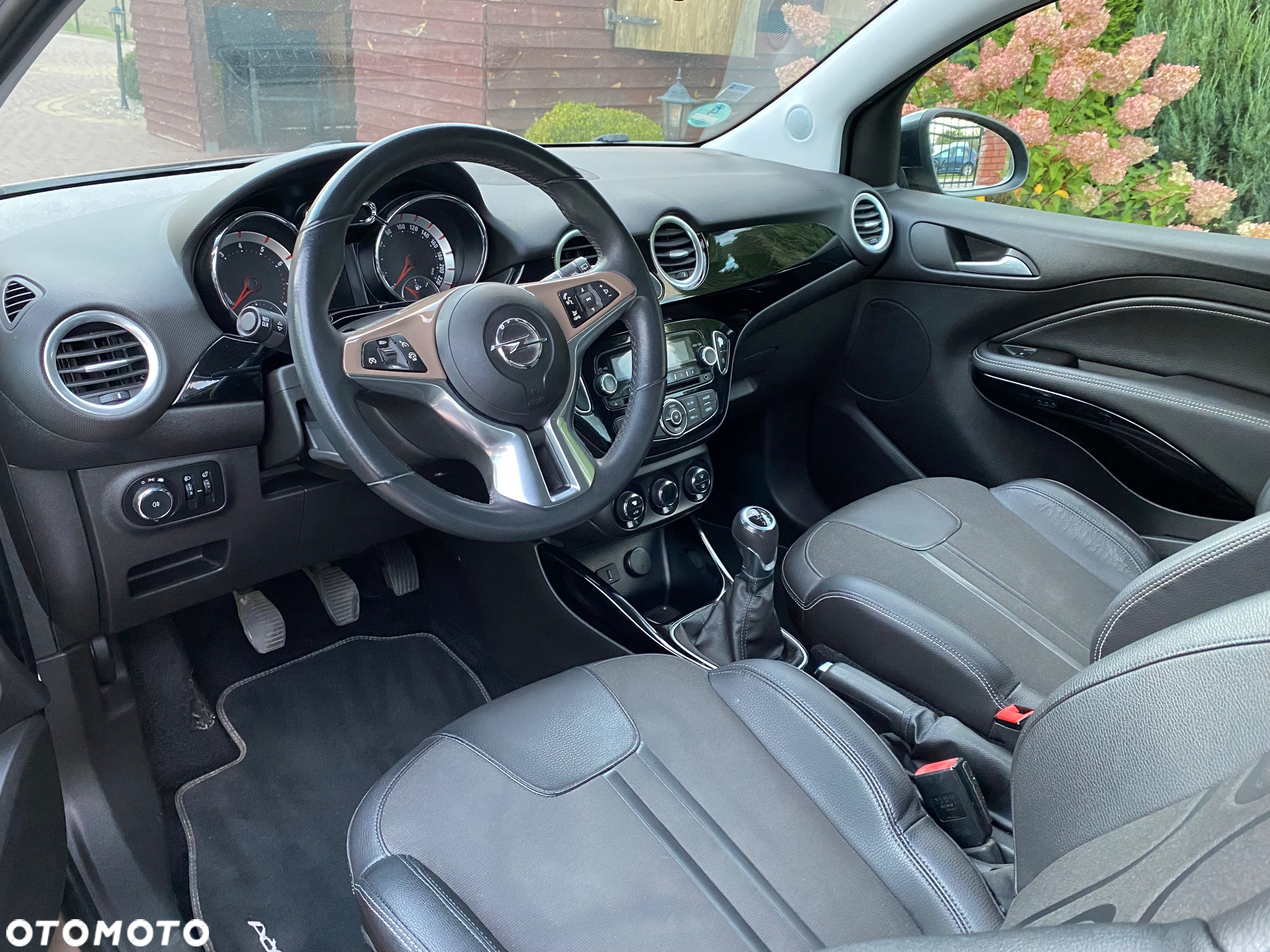 Opel Adam - 11