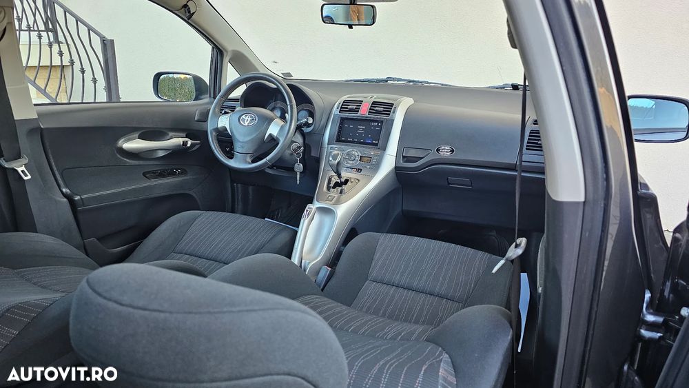 Toyota Auris 1.6 MultiMode Executive - 16