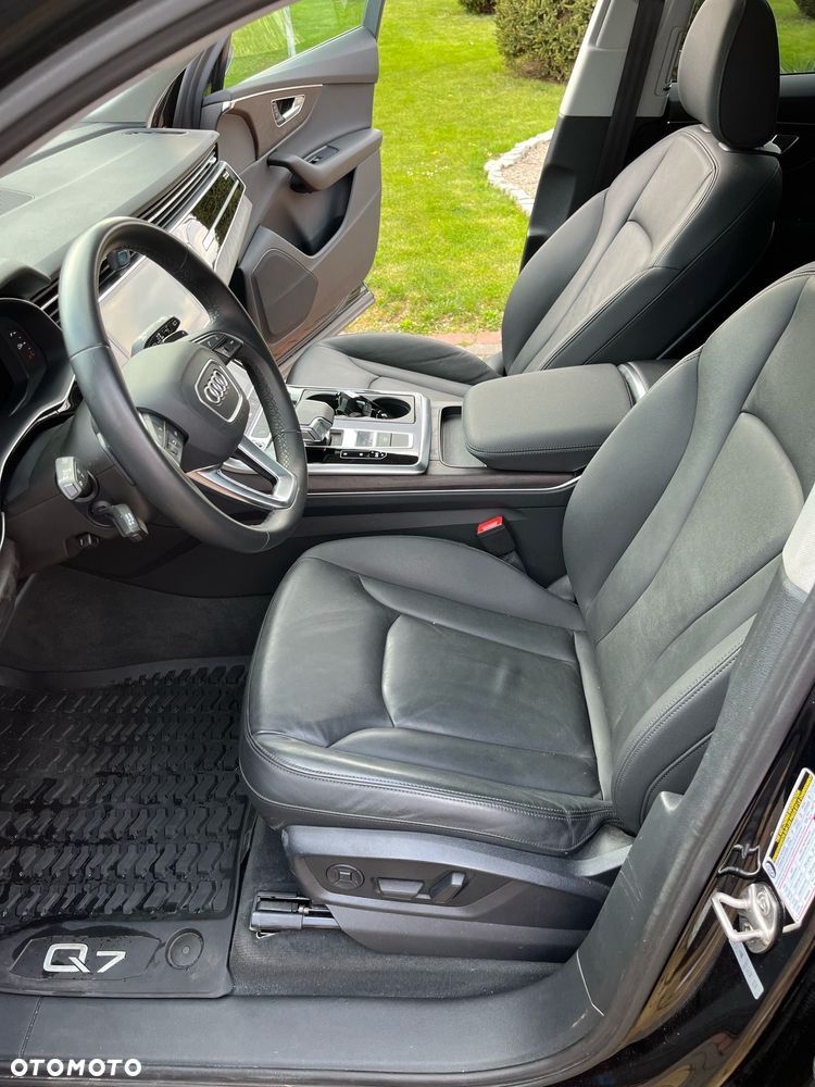 Audi Q7 3.0 TFSI quattro tiptronic - 26