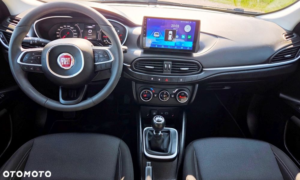 Fiat Tipo 1.4 16V More - 31