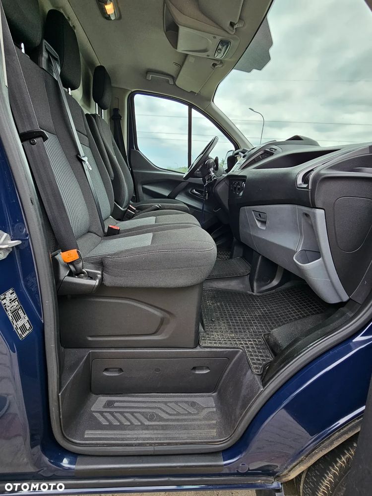 Ford Transit custom - 21