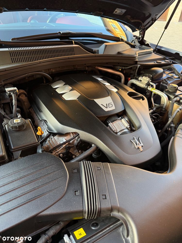 Maserati Ghibli Standard - 32