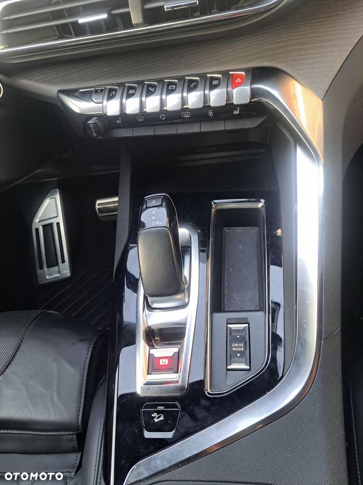 Peugeot 3008 - 13