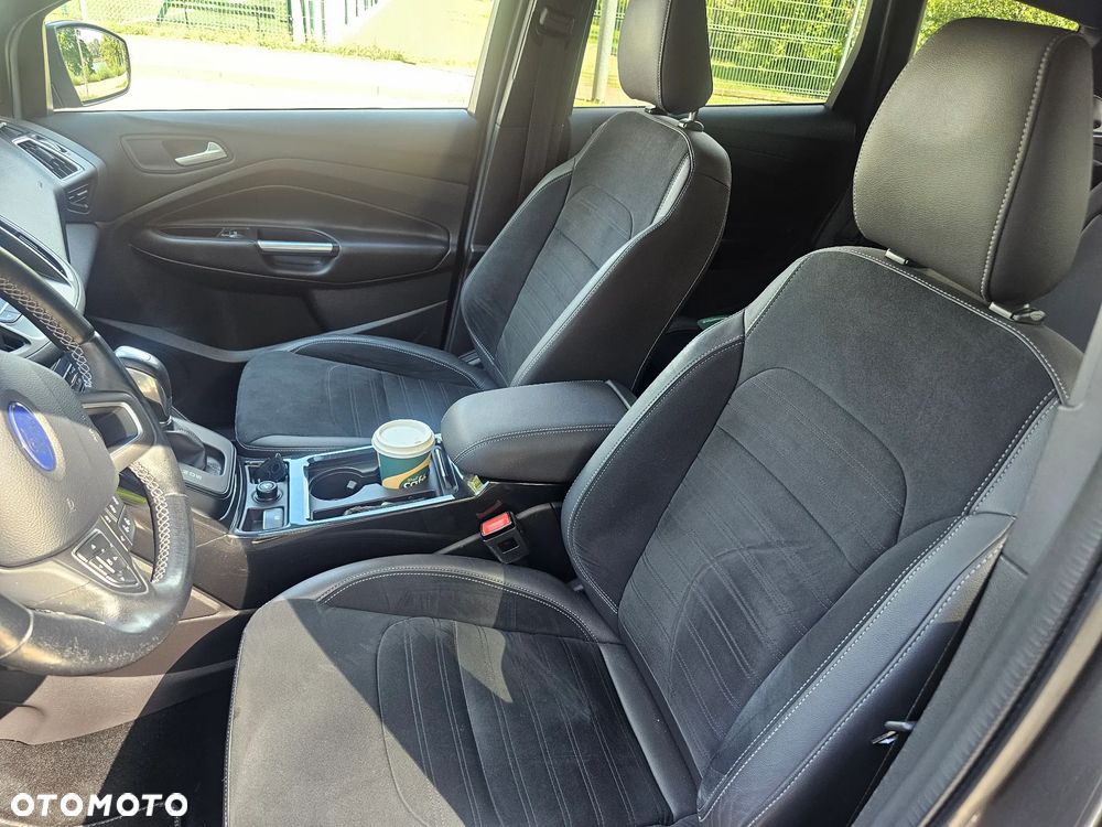 Ford Kuga 2.0 TDCi AWD ST-Line - 10