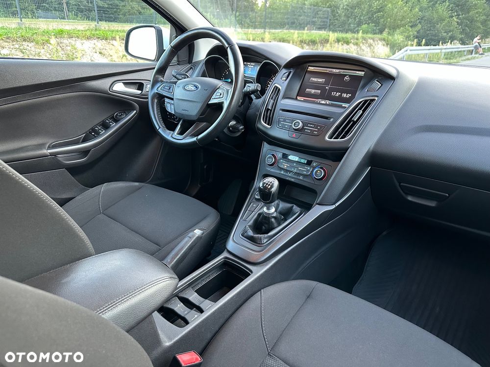 Ford Focus 1.5 TDCi ECOnetic 88g Start-Stopp-System Business - 20