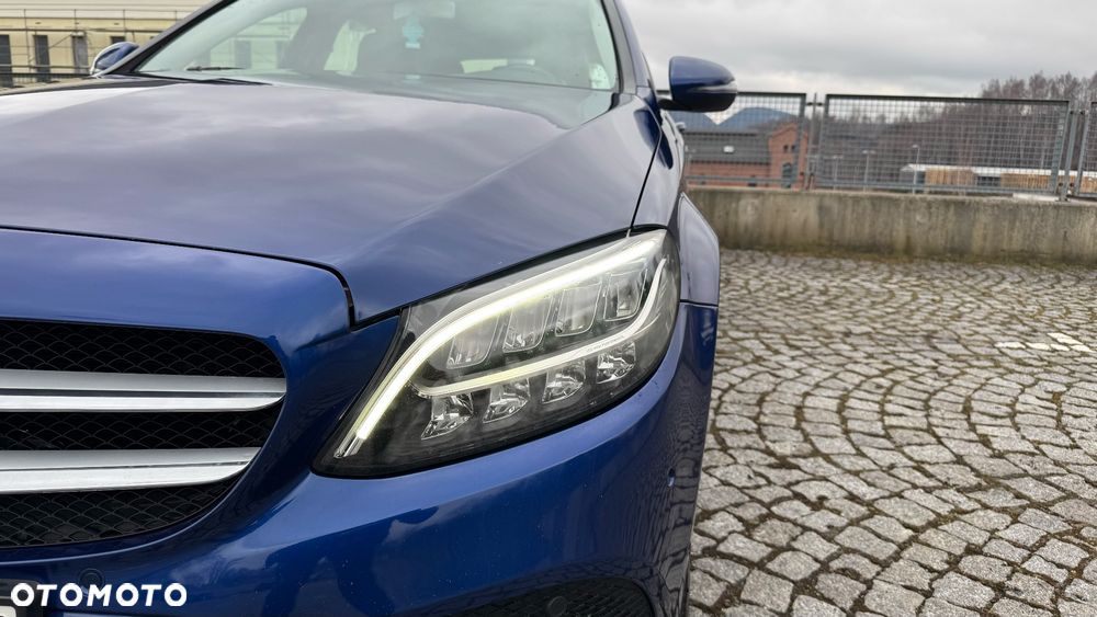 Mercedes-Benz Klasa C 220 d 9G-TRONIC Exclusive - 13