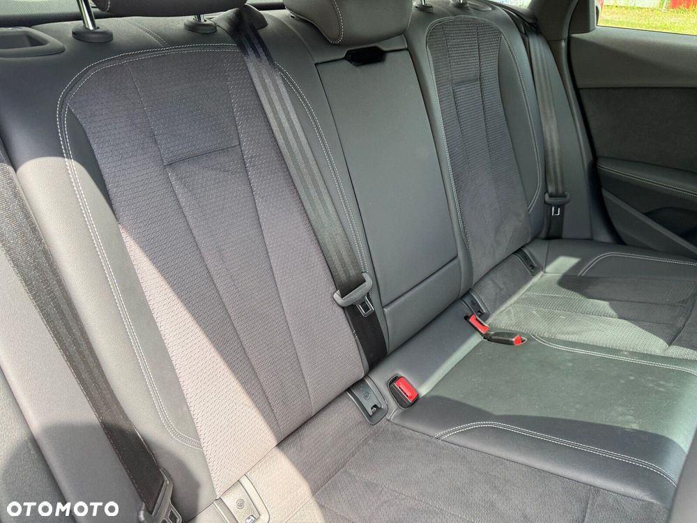 Audi A4 Limousine 45 TFSI mHEV Quattro S Line S tronic - 23