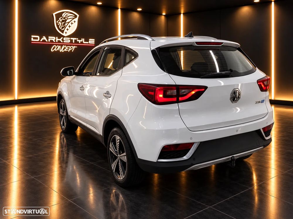 MG ZS EV 44.5 kWh Luxury - 5