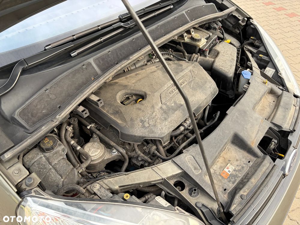 Ford S-Max 1.6 T Titanium - 33