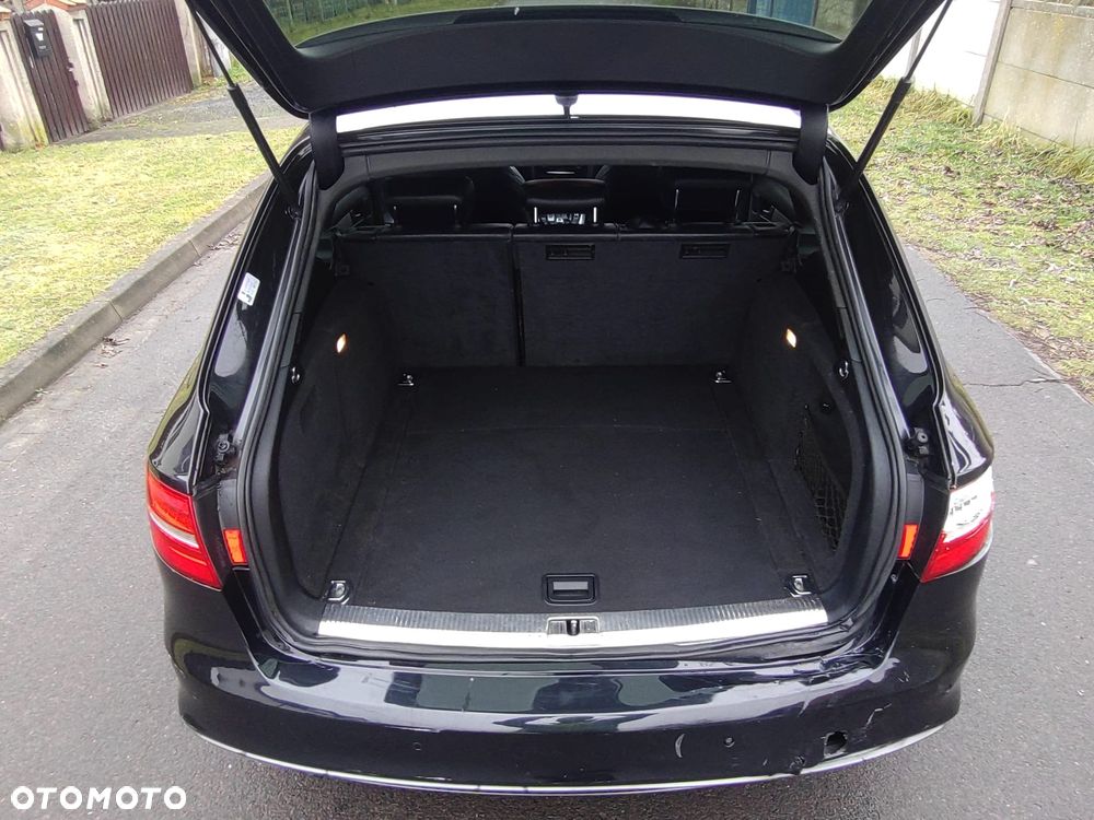 Audi A4 Avant 2.0 TDI Quattro S tronic - 17