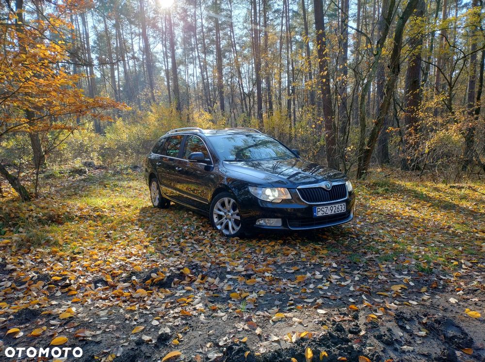 Skoda Superb 2.0 TDI 4x4 DSG FAMILY - 6