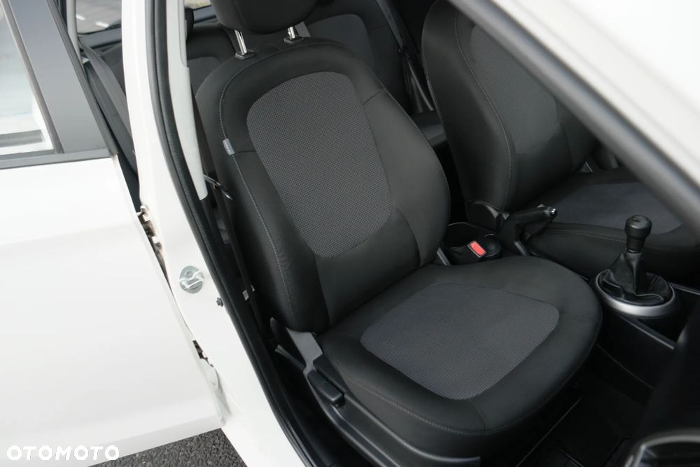 Hyundai i20 1.2 Star Edition - 25