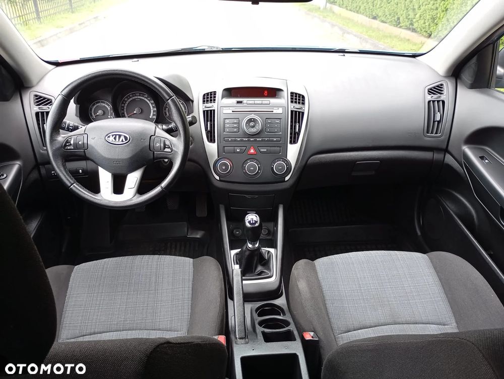 Kia Ceed 1.4 CVVT Edition 7 - 14