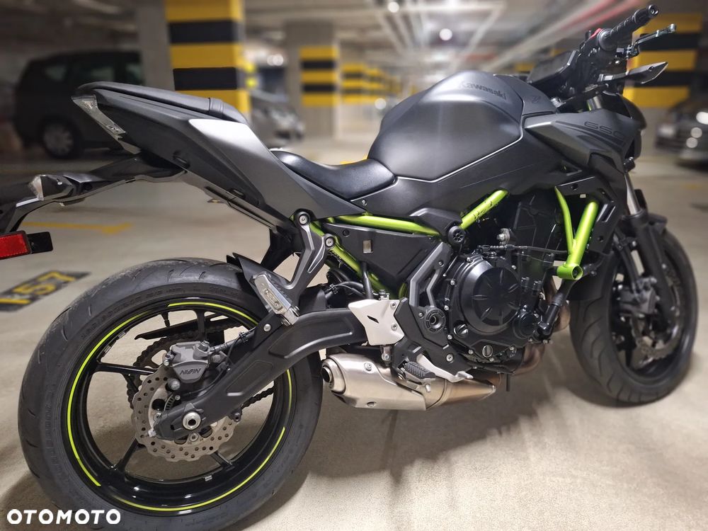 Kawasaki Z 650 - 6