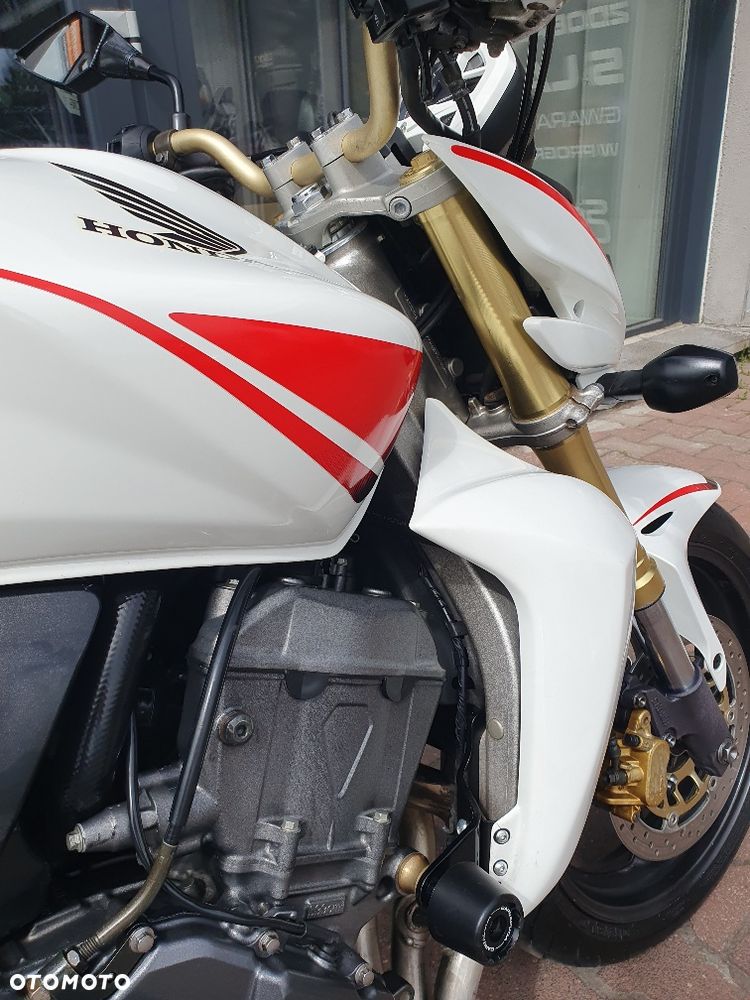 Honda Hornet - 26