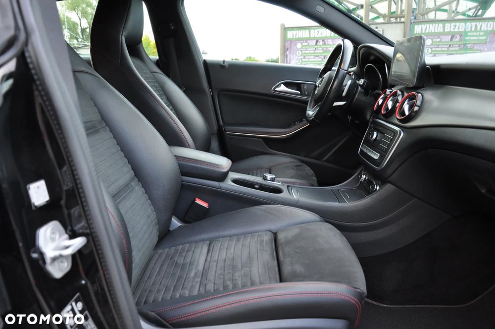 Mercedes-Benz CLA 200 (CDI) d 7G-DCT AMG Line - 28